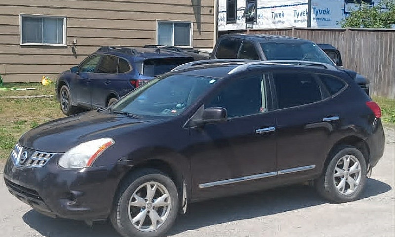 2011 Nissan Rogue Sv...