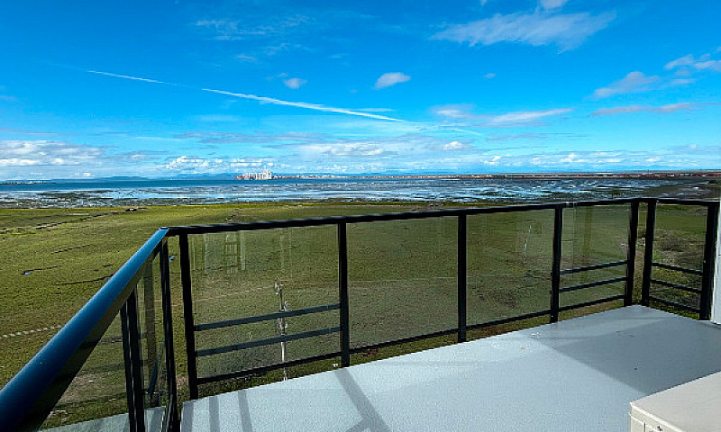 2 Bed + 2 Bath - Oce...