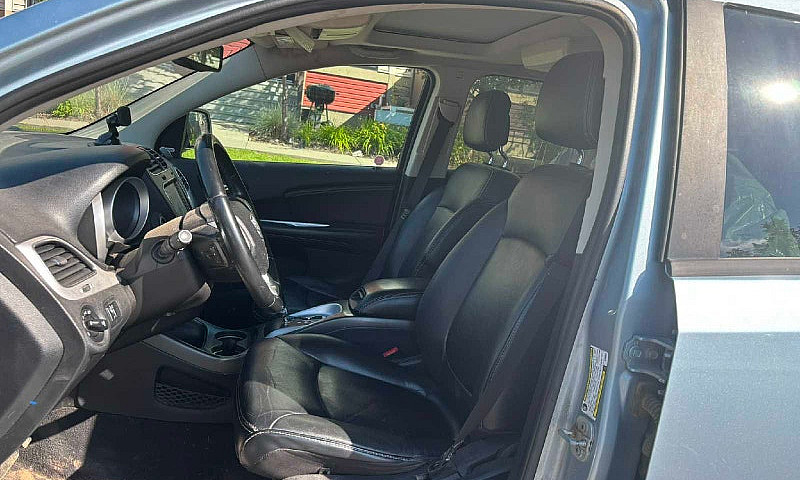 2013 Dodge Journey...