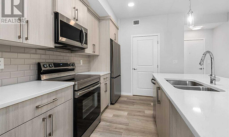 Condo For Sale 2 Bed...
