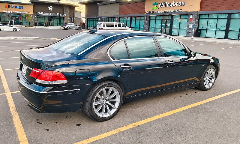 Bmw 750Li Long Base!...