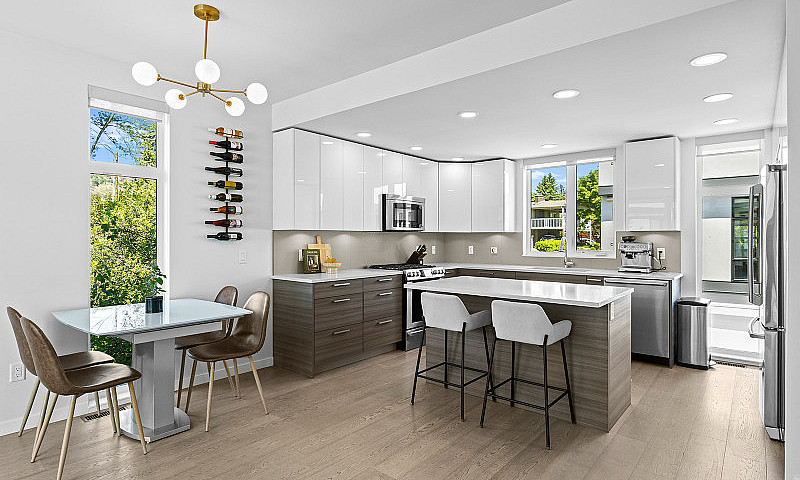 End-Unit Townhome In...