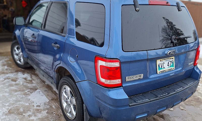 2009 Ford Escape...