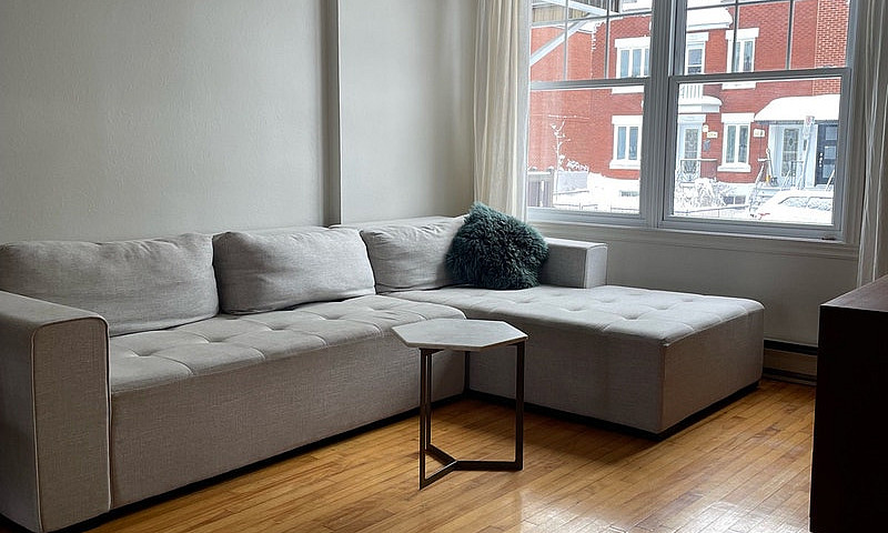 6½ Apartment For Ren...