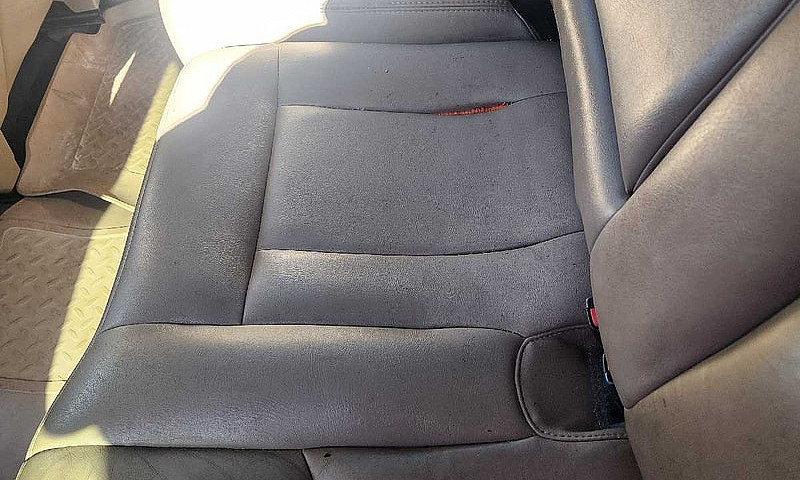 2004  Chevy Avalanch...