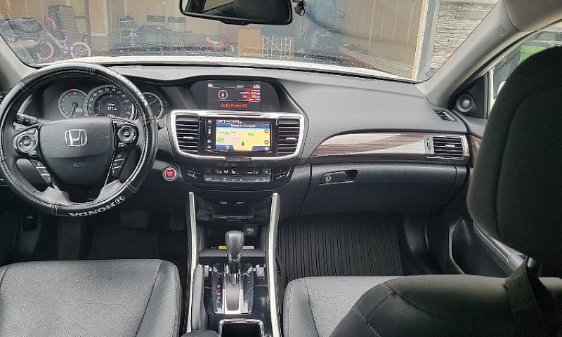 2017 Honda Accord To...
