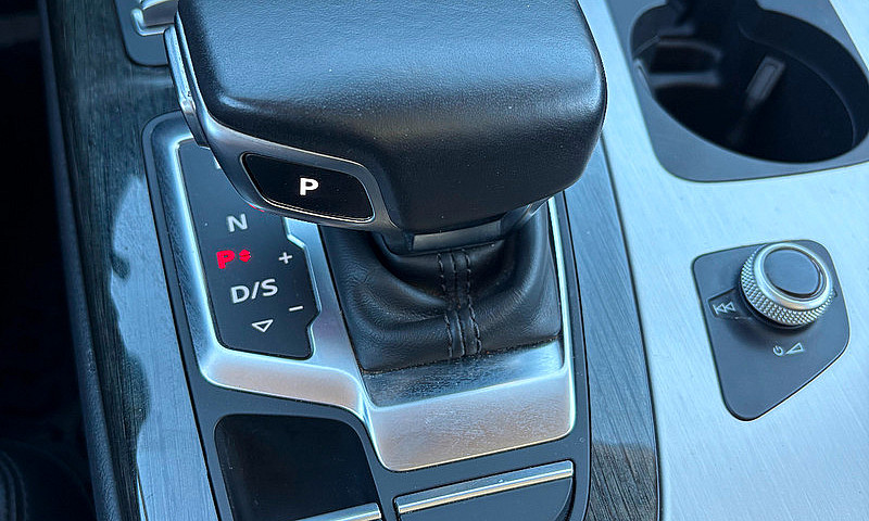 2018 Audi Q7 Technik...