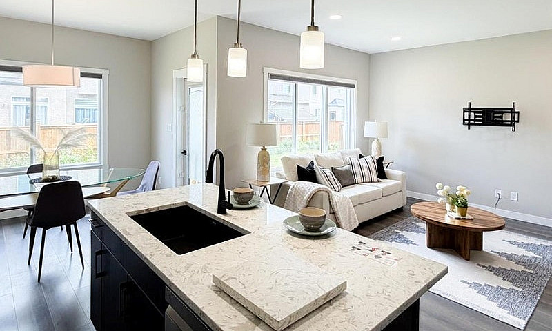 Beautiful Detached H...