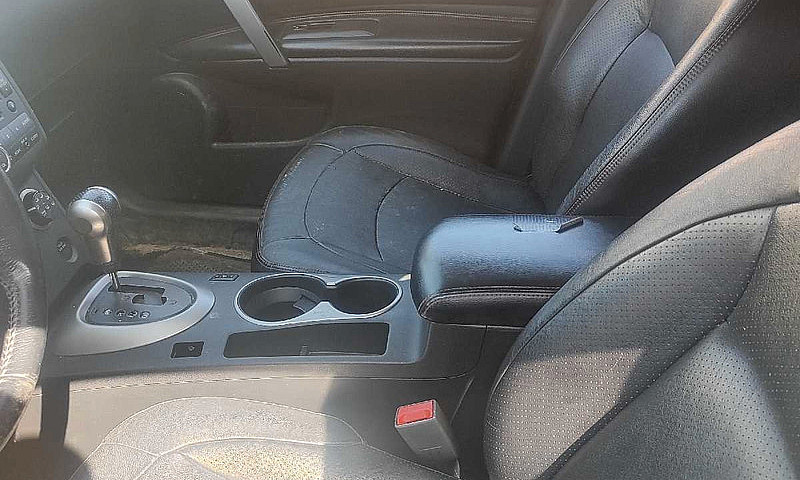 2008 Nissan Rogue Aw...