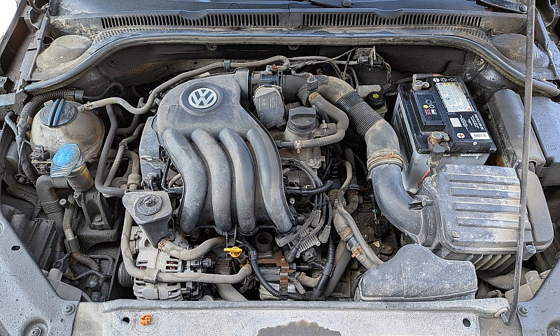 2012 Volkswagen Jett...