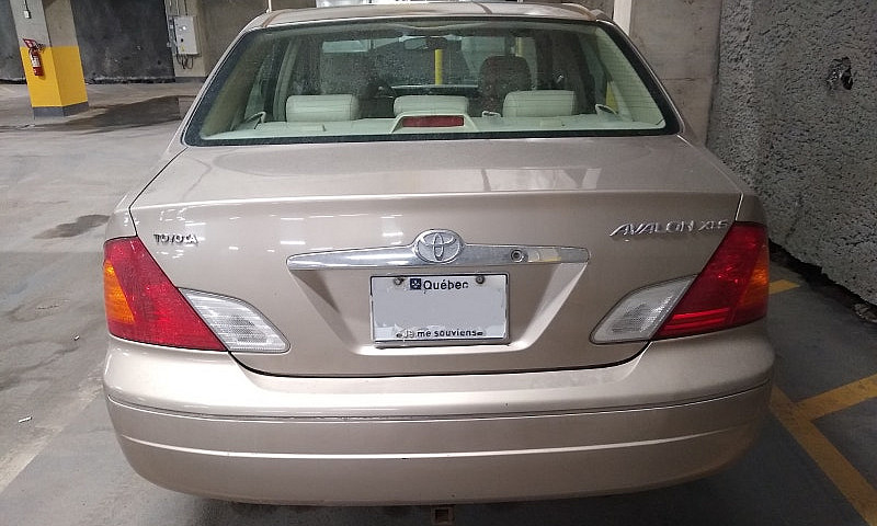 Toyota Avalon Xls 20...