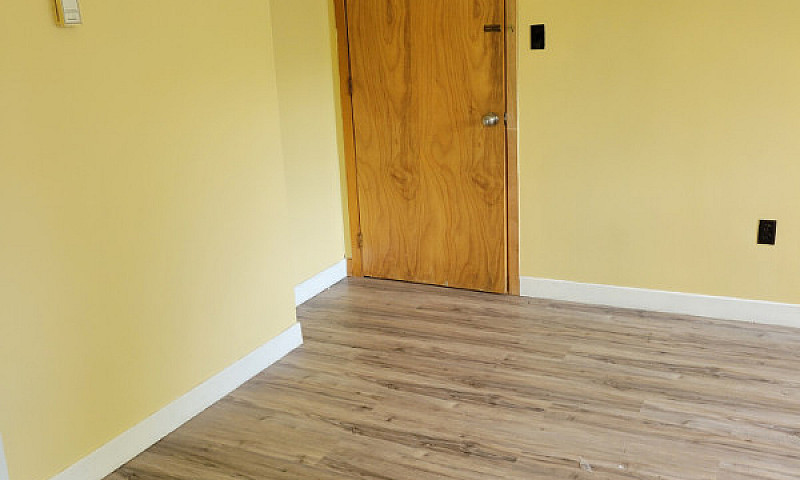 Beautiful Large 2 Br...