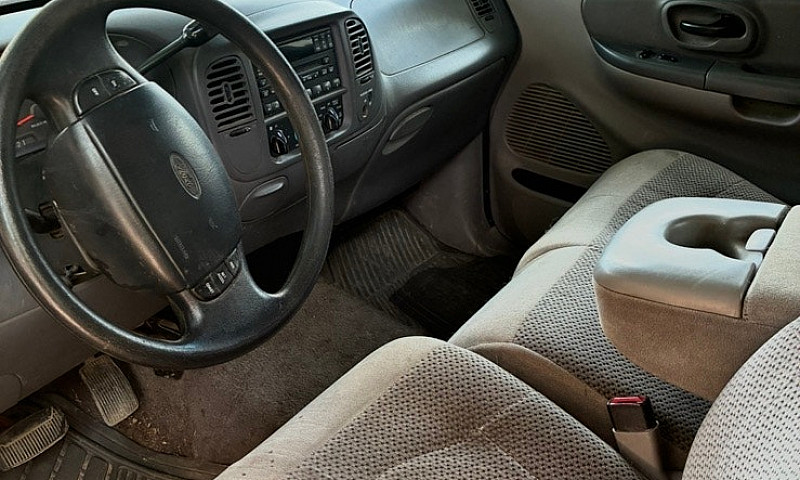 Ford F150 Xlt...