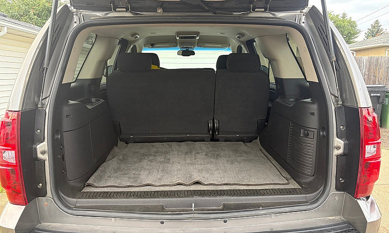 2007 Chevrolet Tahoe...