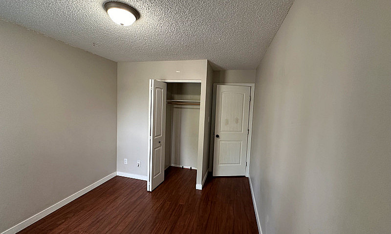 2 Bedroom, 1 Bath Ho...