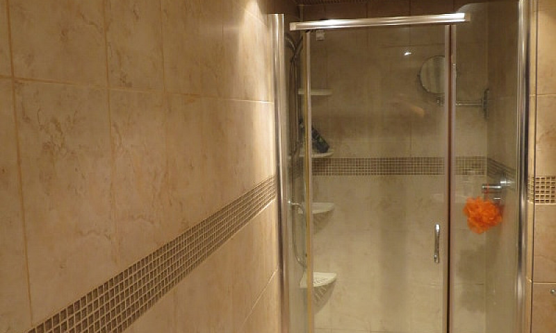 3 1/2 Furnished, Vil...