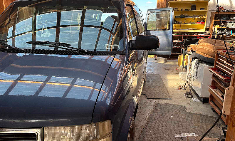 Gmc Safari...