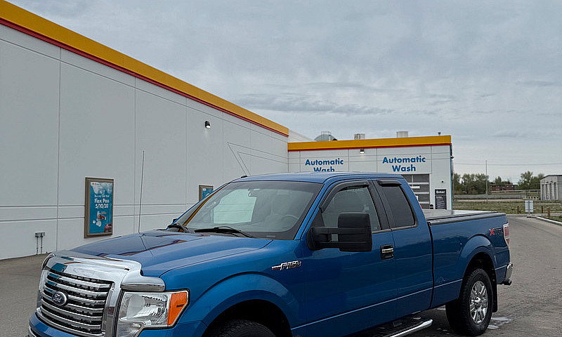 2011 Ford F150 4X4 5...