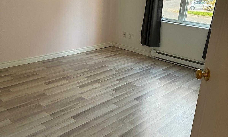 À Louer – Beau 3 ½ A...