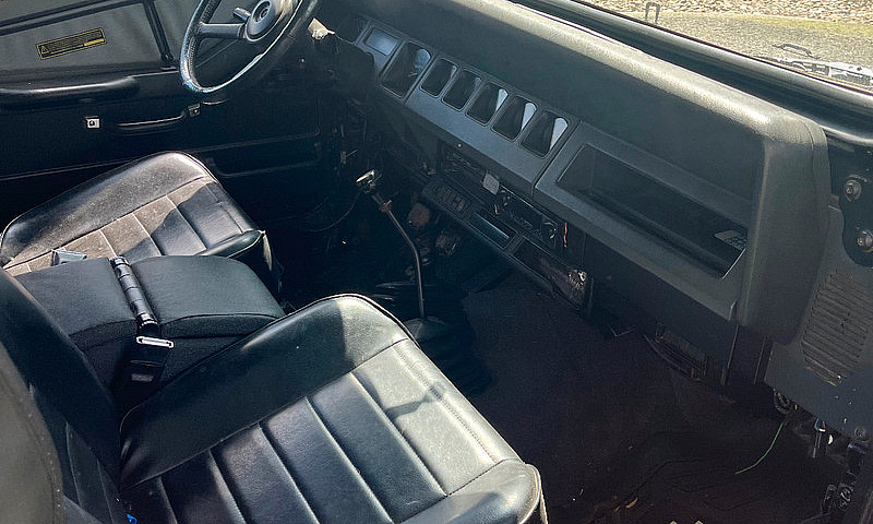 1994 Jeep Wrangler Y...