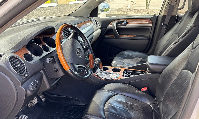Beautiful 2009 Buick...