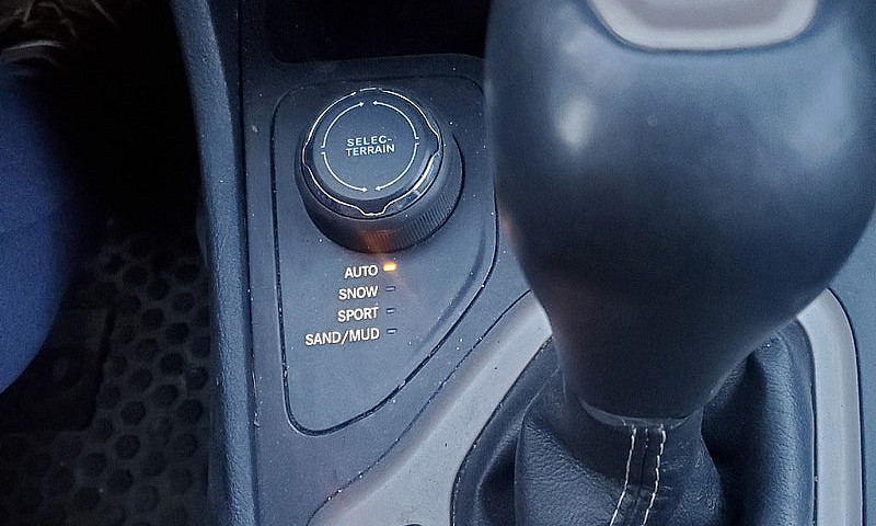 2016 Jeep Cherokee S...
