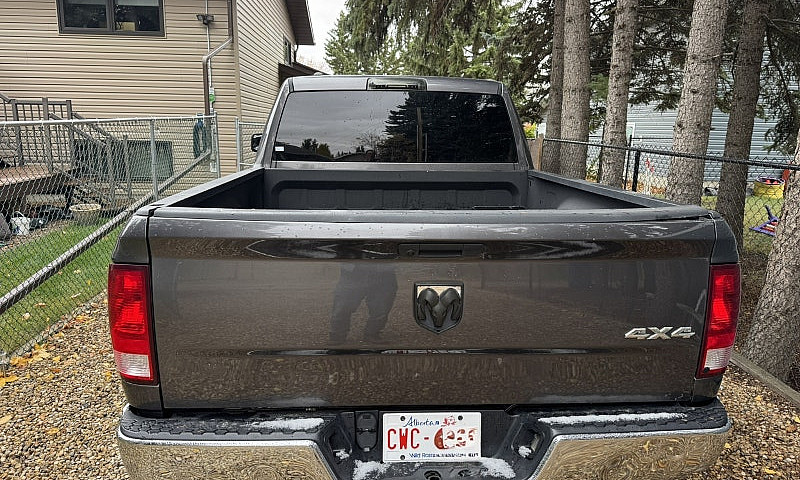 2019 Ram 1500 Classi...