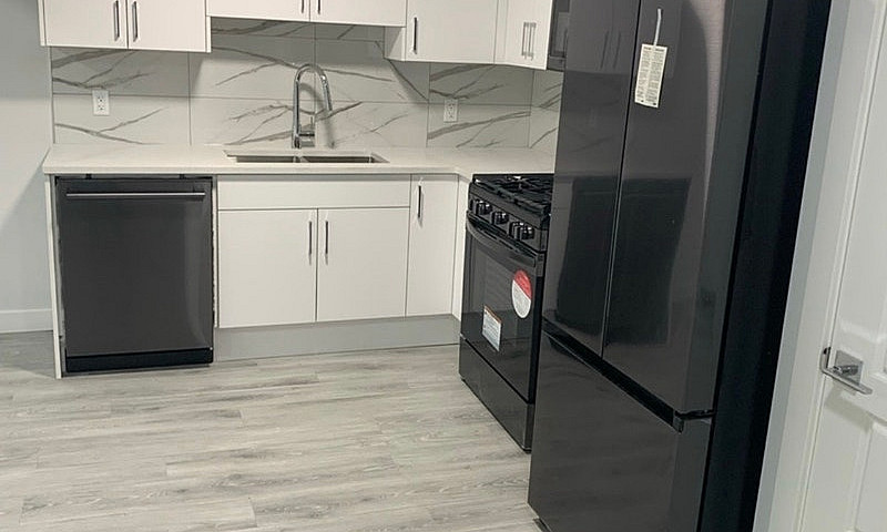 1 Bedroom 1 Bathroom...