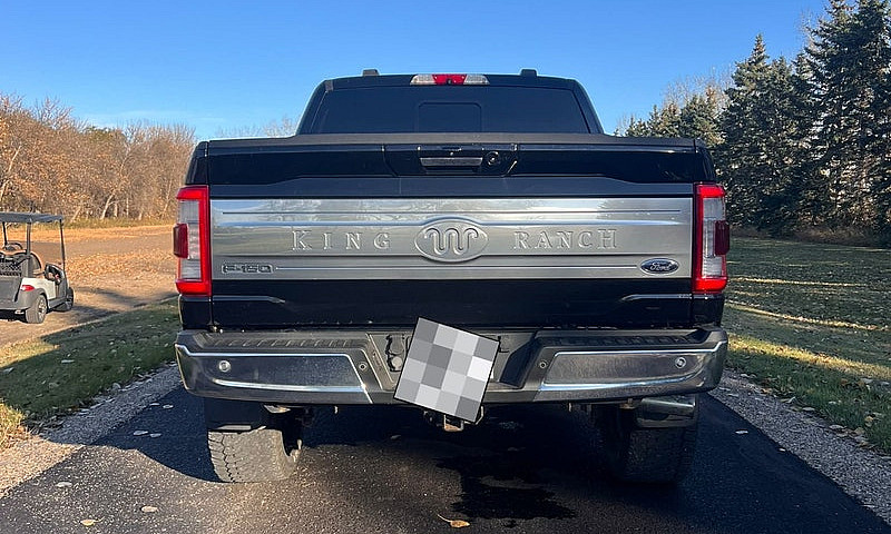 Selling**  King Ranc...