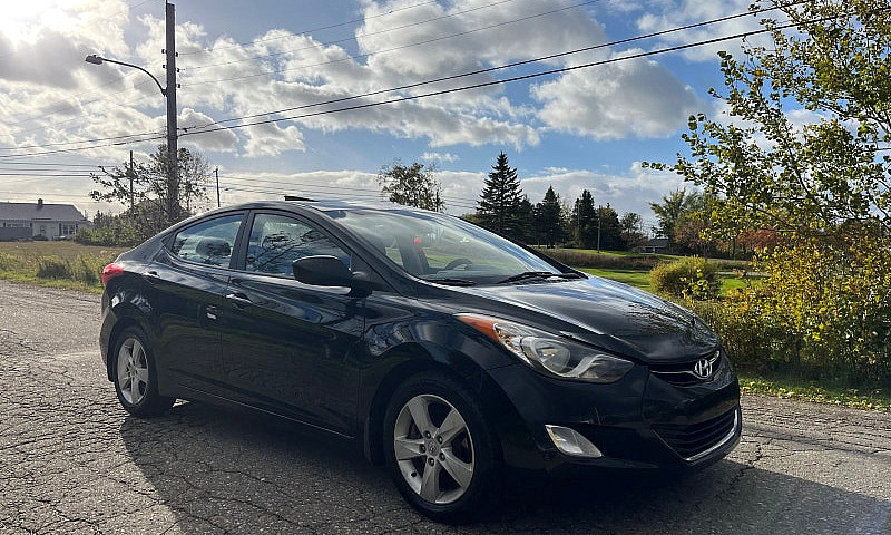 2012 Hyundai Elantra...