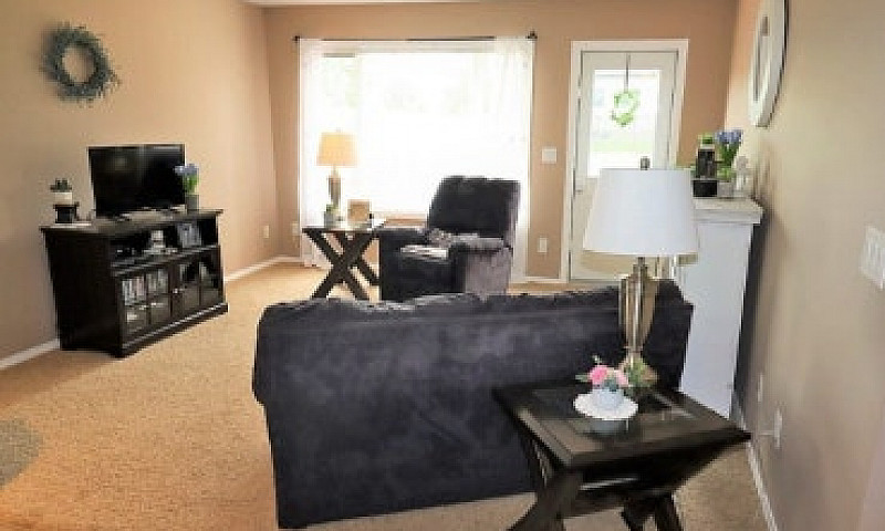 2 Bedroom 2Bathroom ...