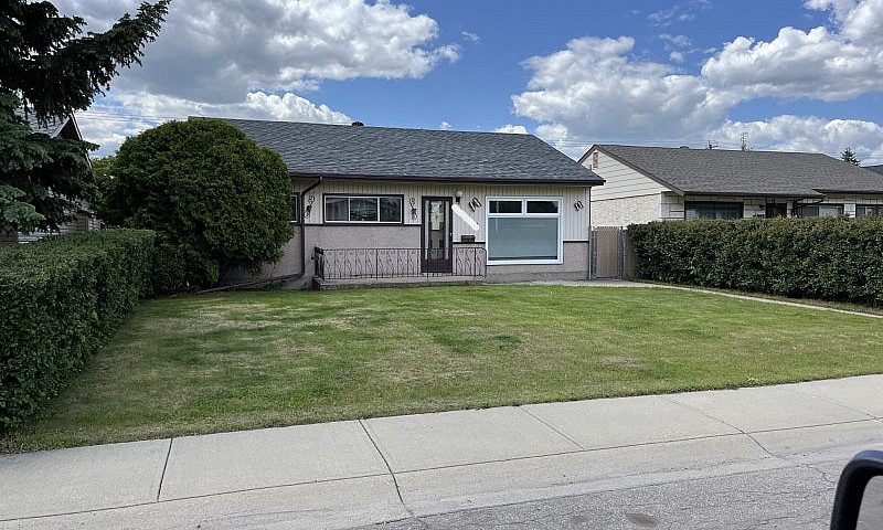 House For Sale By Ow...