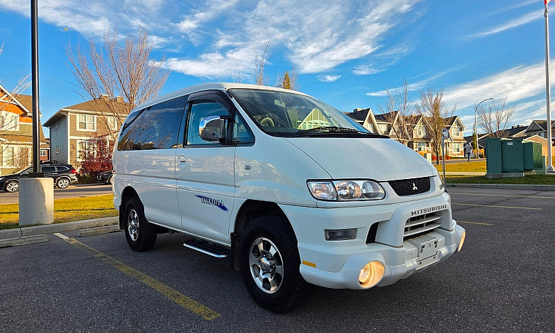 Mitsubishi Delica Ch...