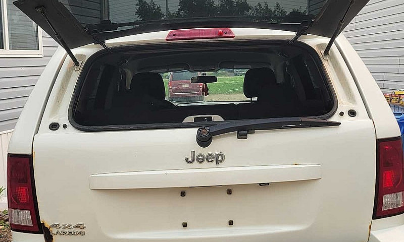 Jeep Grand Charokee ...