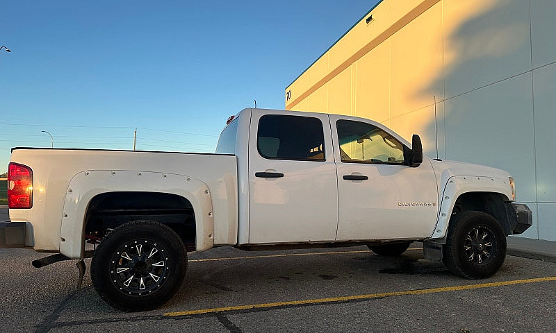 2007 Chevrolet Silve...
