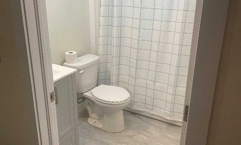 1 Bedroom Available ...