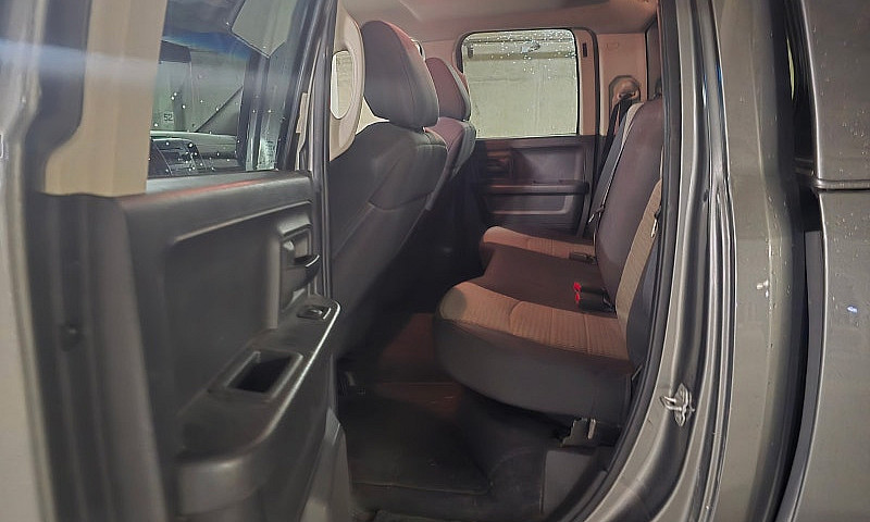 W012 Dodge Ram 1500...