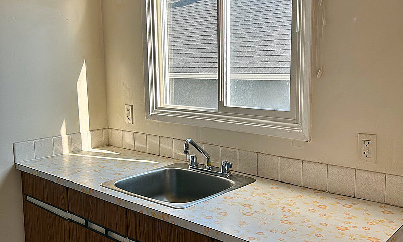 1 Bedroom Apartment ...