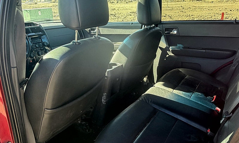 2010 Ford Escape Lim...