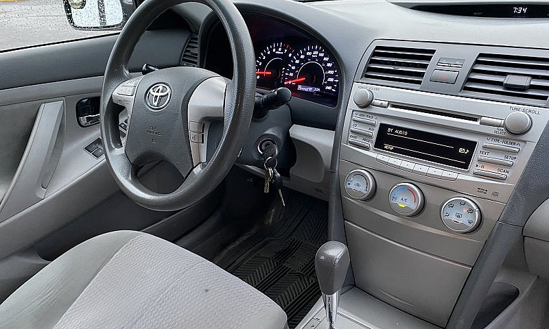 2011 Toyota Camry Le...
