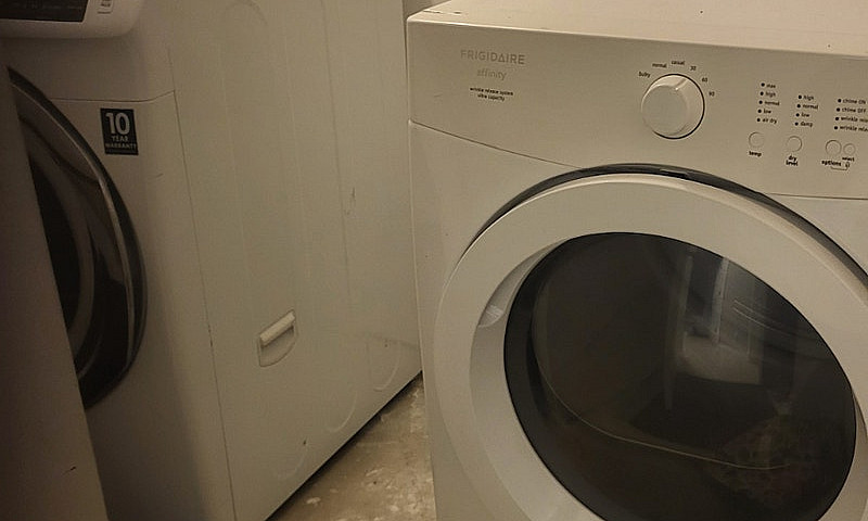 2 Bedroom Basement S...