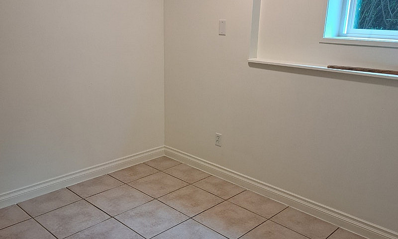 Ground Level Suite O...
