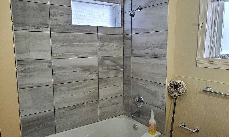 Large Two Bedroom Le...