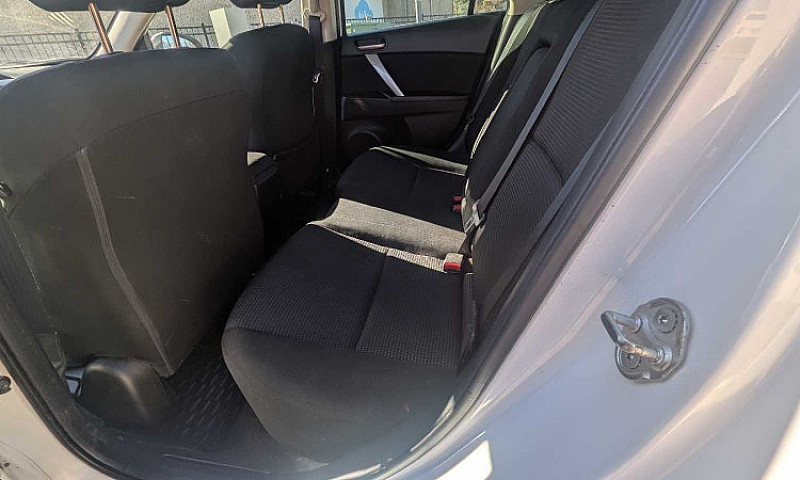 2013 Mazda 3 Sky (Sa...