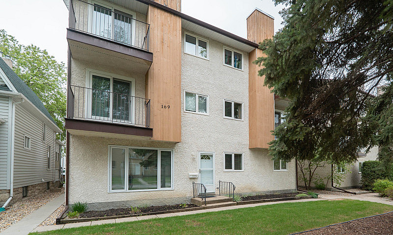 Open House (Condo) -...