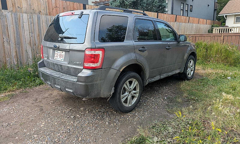 2009 Ford Escape Awd...