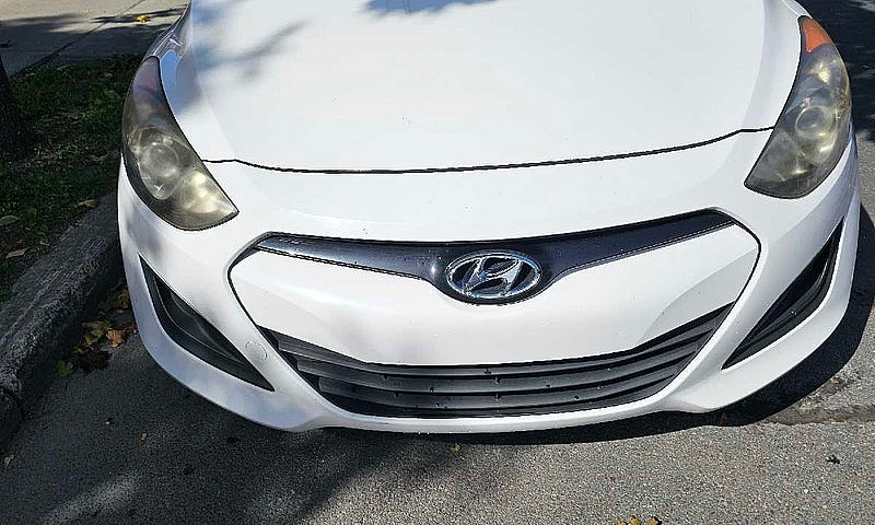 Hyunday Elantra Gt 2...