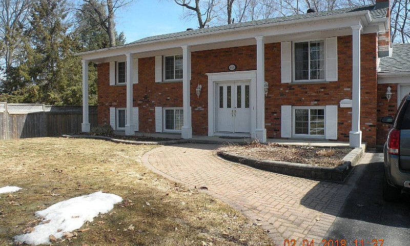 Very Clean 1Bdrm Apa...