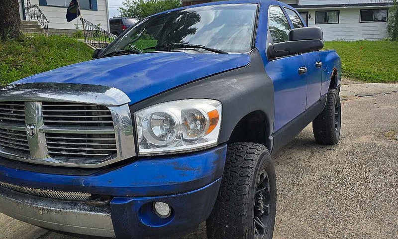 Dodge Ram 3500 Laram...