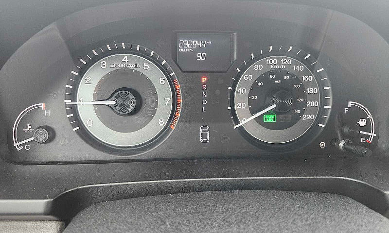 2016 Honda Odyssey...